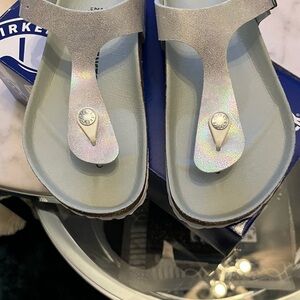 Iridescent  Birkenstock Silver Sandals with Contoured Footbed - NIB Never Worn